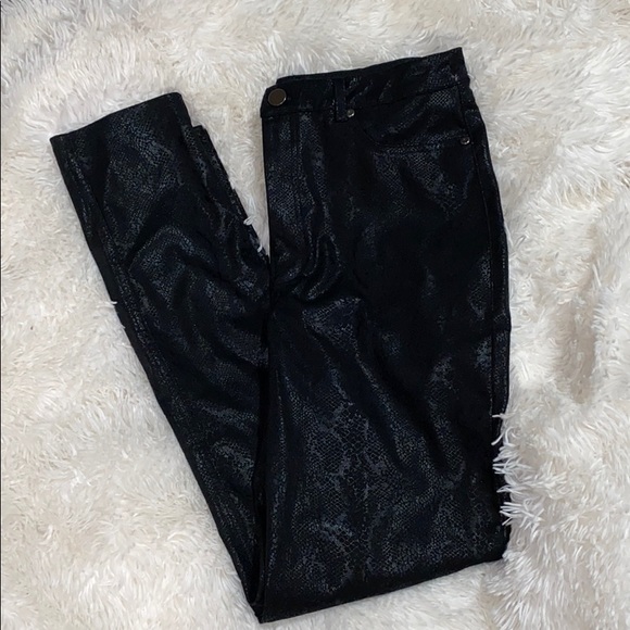 these three boutique Pants - These Three Boutique Faux Leather Snakeskin Pants